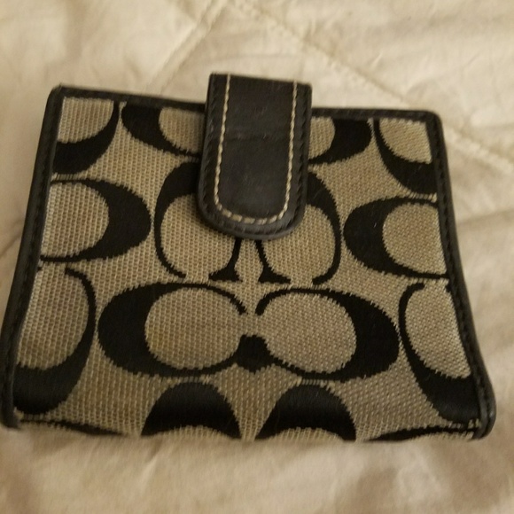 Wallet - Picture 3 of 3